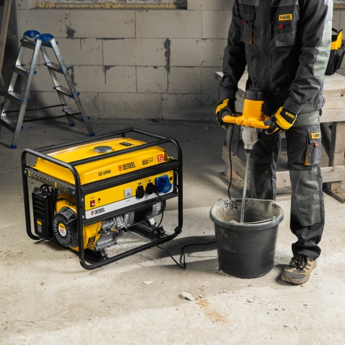 Генератор бензиновый GE 6900, 5.5 кВт, 220 В/50 Гц, 25 л, ручной старт Denzel купить в Москве с доставкой по всей России | ProtosMarket.ru