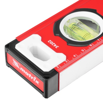 Уровень алюминиевый, фрезерованный, 3 глазка, рукоятки, 800 мм Matrix купить в Москве с доставкой по всей России | ProtosMarket.ru