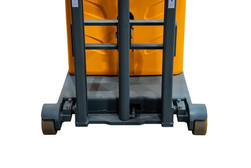 Штабелер самоходный 1,0 т 3,0 м XILIN CPD10W с наклоном мачты и противовесом 24/105 В/Ач купить в Москве с доставкой по всей России | ProtosMarket.ru