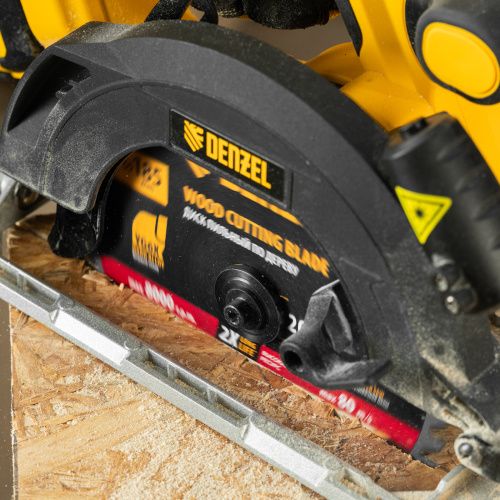 Пильный диск по дереву ф185 х 20 мм, 40 зубьев Denzel купить в Москве с доставкой по всей России | ProtosMarket.ru