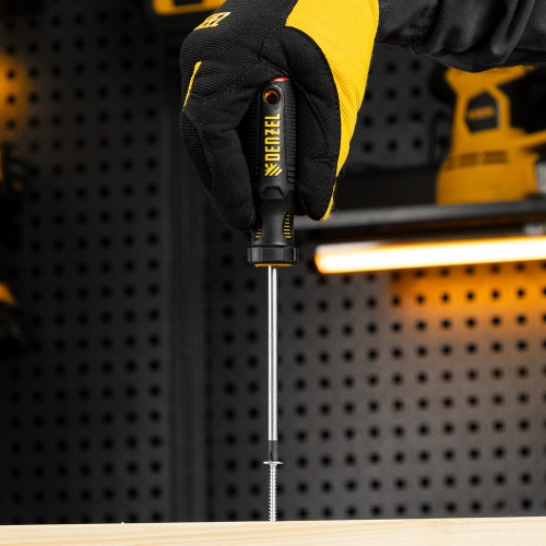 Отвертка, PH1х100 мм, S2, 3к рукоятка Denzel купить в Москве с доставкой по всей России | ProtosMarket.ru