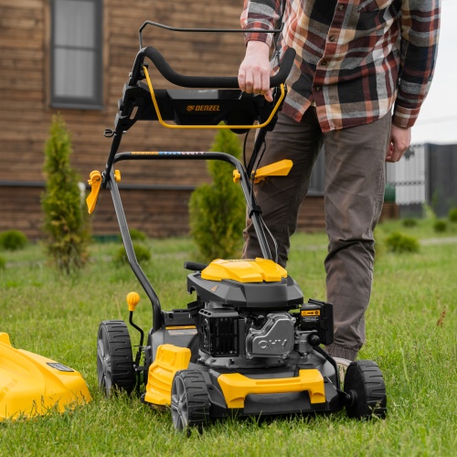 Газонокосилка бензиновая GLD-460SP, 146 куб.см, ширина 46 см, привод 7 уровней, травосборник 50 л Denzel купить в Москве с доставкой по всей России | ProtosMarket.ru