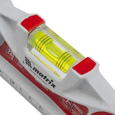 Уровень алюминиевый литой, фрезерованный, 3 глазка, две ударные площадки, 235 мм Matrix купить в Москве с доставкой по всей России | ProtosMarket.ru