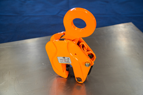 Захват вертикальный TOR DHQL (г/п 1,0 т, лист 0-22 мм) купить в Москве с доставкой по всей России | ProtosMarket.ru