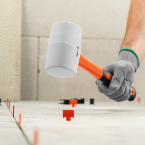 Киянка резиновая, 680 г, белая резина, фибергласовая рукоятка Sparta купить в Москве с доставкой по всей России | ProtosMarket.ru