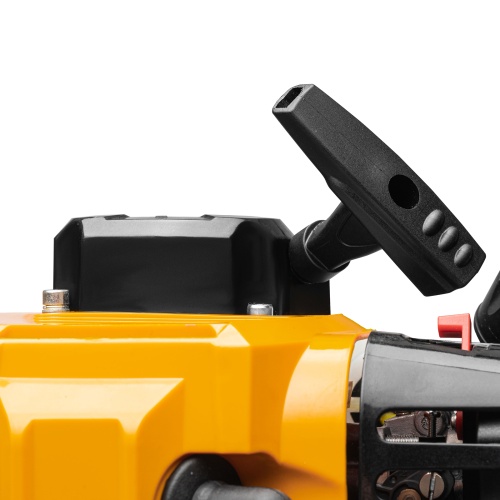 Триммер бензиновый DTS-43S, 43 см3, разъемная штанга, состоит из 2 частей Denzel купить в Москве с доставкой по всей России | ProtosMarket.ru