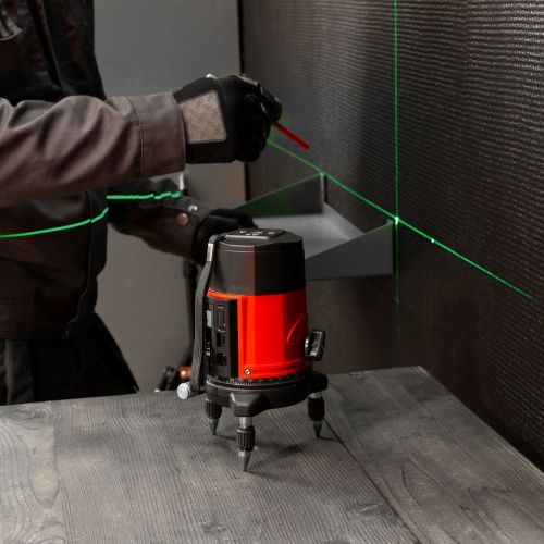 Лазерный уровень CRX-30G, 30 м, зеленый луч, батарейки, резьба 5/8" MTX купить в Москве с доставкой по всей России | ProtosMarket.ru