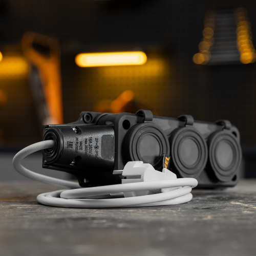 Шнур сетевой Energy Series, ПВС, 1,5 м, 3 x 1 мм, с неразборной вилкой, белый, Denzel купить в Москве с доставкой по всей России | ProtosMarket.ru