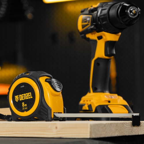 Рулетка 8м х 25мм, обрезиненный корпус, автоматическая фиксация Denzel купить в Москве с доставкой по всей России | ProtosMarket.ru