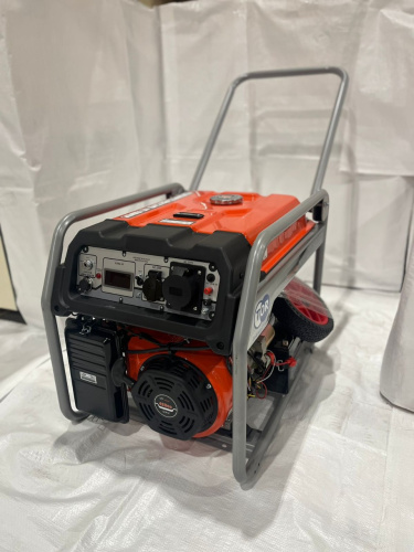 Генератор бензиновый 5,0 кВт 220В с АВР, электростартером и колесами TOR KM6500HA купить в Москве с доставкой по всей России | ProtosMarket.ru