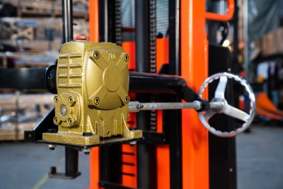 Штабелер-бочкокантователь гидравлический 0,35 т 2,5 м TOR CDT с электроподъемом купить в Москве с доставкой по всей России | ProtosMarket.ru