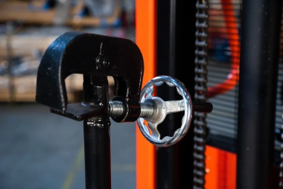 Штабелер-бочкокантователь гидравлический 0,35 т 2,5 м TOR CDT с электроподъемом купить в Москве с доставкой по всей России | ProtosMarket.ru