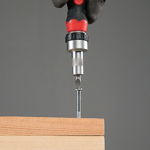 Отвертка реверсивная с набором бит и насадок торцевых, CrV, 1/4, 16 шт Matrix купить в Москве с доставкой по всей России | ProtosMarket.ru