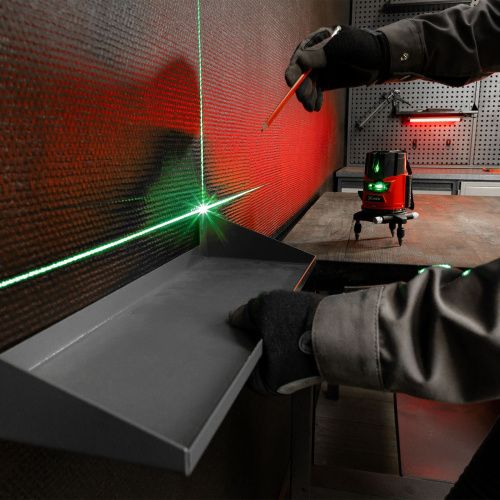 Лазерный уровень CRX-30G, 30 м, зеленый луч, батарейки, резьба 5/8" MTX купить в Москве с доставкой по всей России | ProtosMarket.ru