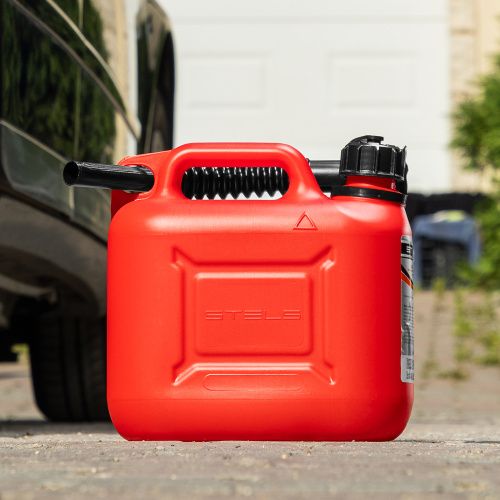 Канистра вертикальная 5 л, пластиковая Stels купить в Москве с доставкой по всей России | ProtosMarket.ru