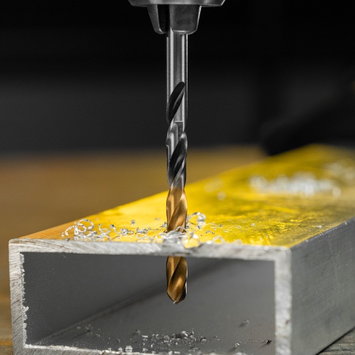 Сверло спиральное по металлу 4,5 x 80мм, Р6М5, Golden Tip, многогранная заточка Denzel купить в Москве с доставкой по всей России | ProtosMarket.ru