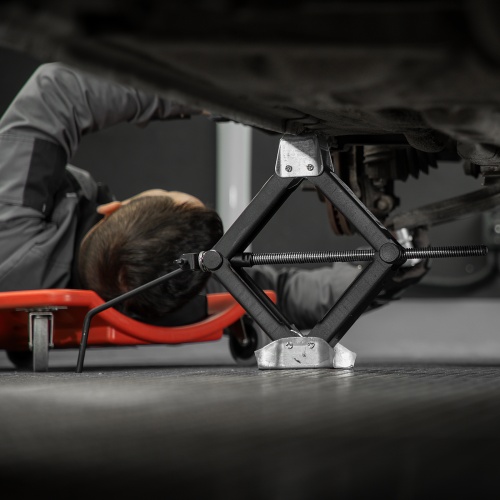 Домкрат ромбический винтовой универсальный ТУ 5.16-469-0213-04, 1,5 т, 105-375 мм Россия купить в Москве с доставкой по всей России | ProtosMarket.ru