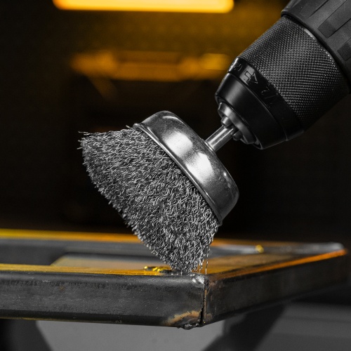 Набор щеток для дрели, 1 Плоская 50мм, 2 Чашки 25-50мм, шпилька, нерж. вит. проволока Denzel купить в Москве с доставкой по всей России | ProtosMarket.ru