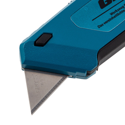 Нож, 130 мм, алюминиевый корпус, выдвижное трапециевидное лезвие 18 мм (SK-5) клипса для ремня, 4 лезвия Gross купить в Москве с доставкой по всей России | ProtosMarket.ru