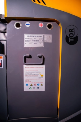 Ричтрак электрический с кабиной TOR 2,0 т 10,2 м CQD20-D Li-ion с камерой и быстрым подъемом по ценам производителя в Москве с доставкой по всей России