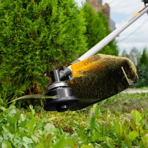 Триммер бензиновый DT-52E, 52 см3, неразъемная штанга, электростартер, состоит из 2 частей Denzel купить в Москве с доставкой по всей России | ProtosMarket.ru