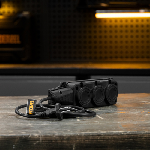 Шнур сетевой Energy Series, ПВС, 1,5 м, 2 x 1 мм, с неразборной вилкой, черный, Denzel купить в Москве с доставкой по всей России | ProtosMarket.ru