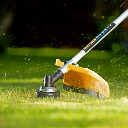 Триммер бензиновый DTL-43S, 43 см3, разъемная штанга, состоит из 2 частей Denzel купить в Москве с доставкой по всей России | ProtosMarket.ru