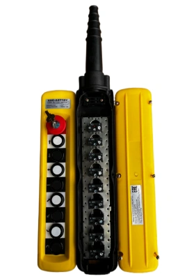 Пульт управления XAC-A8713Y для тали (8 кнопок, 1 скорость, ключ-марка, стоп, IP65, 380В) купить в Москве с доставкой по всей России | ProtosMarket.ru