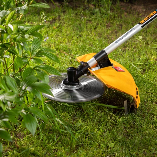 Триммер бензиновый DT 33S, 33 см3, 1.8 л. с, разъемная штанга, состоит из 2 частей Denzel купить в Москве с доставкой по всей России | ProtosMarket.ru