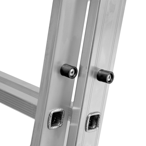 Лестница, 3 х 9 ступеней, алюминиевая, трехсекционная, Сибртех купить в Москве с доставкой по всей России | ProtosMarket.ru