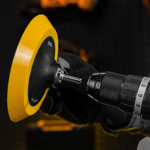 Тарелка опорная для дрели и УШМ с липучкой, 150 мм, мягкая, с адаптером c М14 на d8 Denzel купить в Москве с доставкой по всей России | ProtosMarket.ru