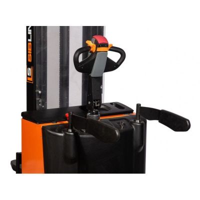 Штабелер электрический самоходный 1,5 т - 3,6 м Вилы: 1150 , АКБ Свинцово - кислотная, CL1536W SIBLINE купить в Москве с доставкой по всей России | ProtosMarket.ru