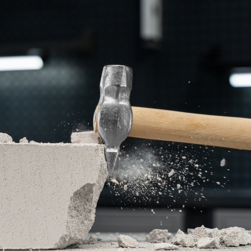 Молоток слесарный, 600 г, круглый боек, деревянная рукоятка купить в Москве с доставкой по всей России | ProtosMarket.ru