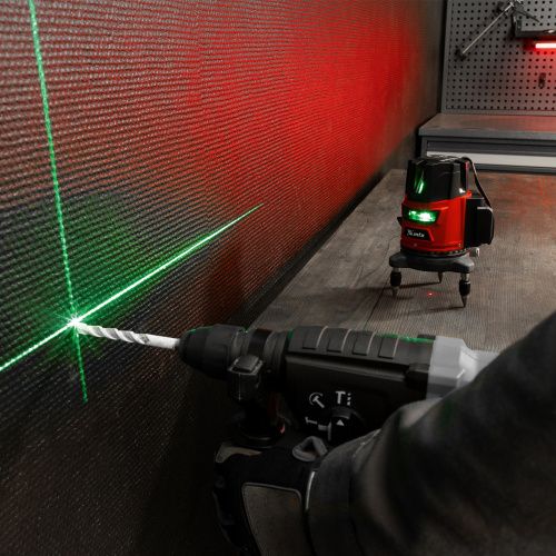 Лазерный уровень CRL-30G, 30 м, зеленый луч, акк. Li 2400 mah, резьба 5/8" MTX купить в Москве с доставкой по всей России | ProtosMarket.ru