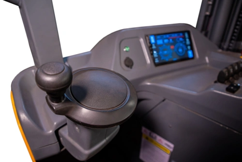 Ричтрак электрический с кабиной TOR 2,0 т 6,2 м CQD20-D Li-ion по ценам производителя в Москве с доставкой по всей России