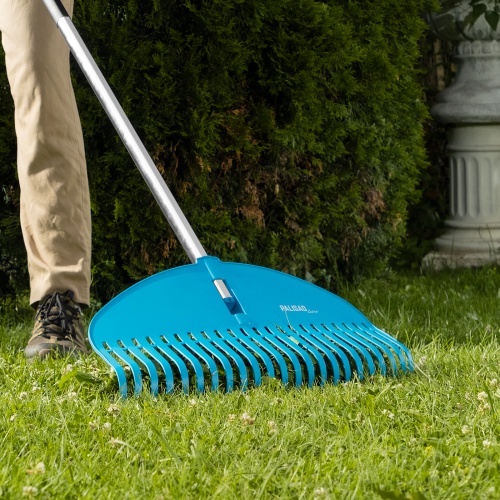 Грабли веерные пластиковые, 485 мм, 23 плоских зуба, усиленные, Luxe, Palisad купить в Москве с доставкой по всей России | ProtosMarket.ru