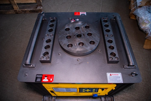 Станок для гибки арматуры 40/32мм 3кВт с ЧПУ TOR GW40С по ценам производителя в Москве с доставкой по всей России