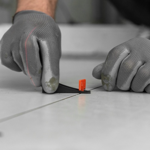 Система выравнивания плитки СВП - комплект: зажим + клин 250/250 шт Сибртех купить в Москве с доставкой по всей России | ProtosMarket.ru