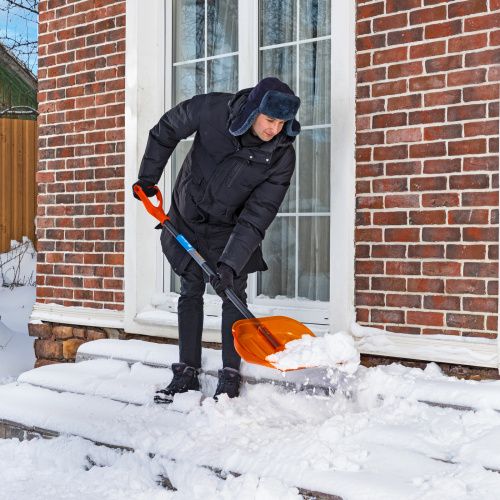 Лопата для уборки снега поликарбонат, 465х410х1390 мм, стальной черенок, усиленная Сибртех купить в Москве с доставкой по всей России | ProtosMarket.ru