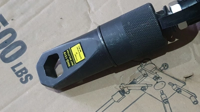 Гайколом гидравлический TOR HHQ-1319 5 т M6-M12 купить в Москве с доставкой по всей России | ProtosMarket.ru