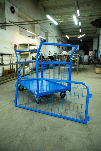 Тележка платформенная TOR ТП-3С (700х1200) с бортами из сетки и двумя ручками (колеса 160 мм) по ценам производителя в Москве с доставкой по всей России