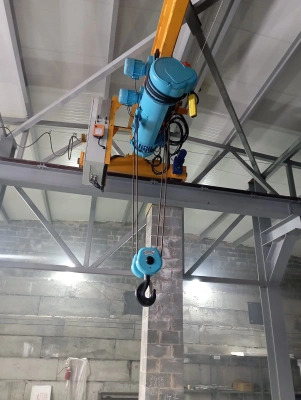 Таль передвижная 10т  9м 380В электрическая канатная TOR CD PRO купить в Москве с доставкой по всей России | ProtosMarket.ru