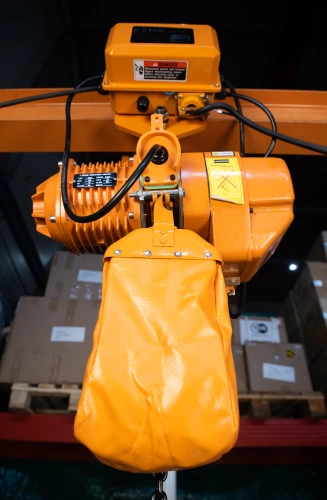 СТАЦ. Таль электрическая цепная TOR ТЭЦС (HHBD03-01) 3,0 т 18 м 380В купить в Москве с доставкой по всей России | ProtosMarket.ru