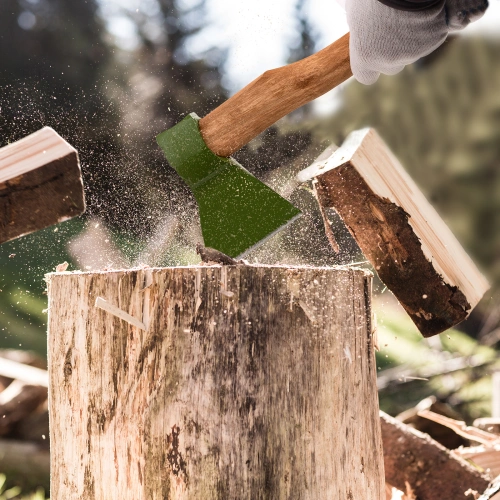 Топор кованный, в сборе, 1200/1550 г, деревянное топорище, 500 мм, Б3 Сибртех купить в Москве с доставкой по всей России | ProtosMarket.ru