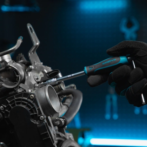 Набор инструментов, 1/2", 3/8", 1/4", CrV, 120 зубьев, 216 предметов Gross купить в Москве с доставкой по всей России | ProtosMarket.ru