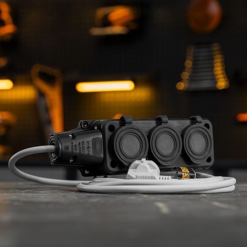 Шнур сетевой Energy Series, ПВС, 3 м, 3 x 1 мм, с неразборной вилкой, белый, Denzel купить в Москве с доставкой по всей России | ProtosMarket.ru