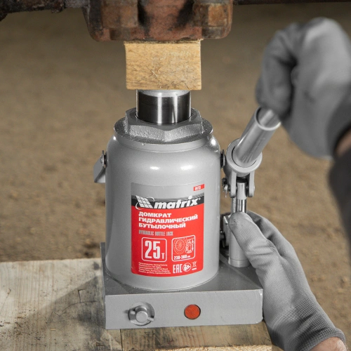 Домкрат гидравлический бутылочный, 25 т, высота подъема 230-360 мм Matrix по ценам производителя в Москве с доставкой по всей России
