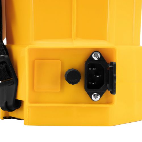 Опрыскиватель ранцевый аккумуляторный D-12LA, 12 л, 12 В, 8 Ач Denzel купить в Москве с доставкой по всей России | ProtosMarket.ru