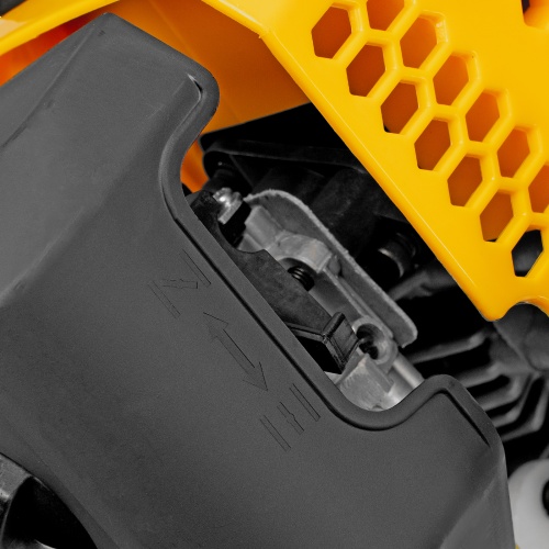 Триммер бензиновый DGT 520S, 52 см3, 3 л. с, разъемная штанга, состоит из 2 частей Denzel купить в Москве с доставкой по всей России | ProtosMarket.ru