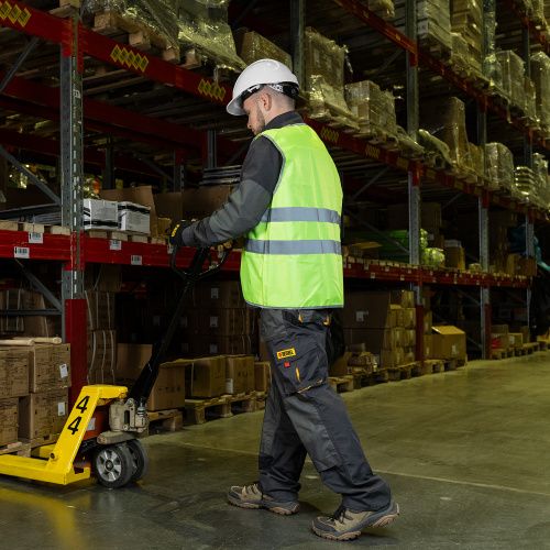 Каска защитная ударопрочная, ABS/PC, плавная регулировка, модель «Форвард» (К-05)белая Denzel купить в Москве с доставкой по всей России | ProtosMarket.ru